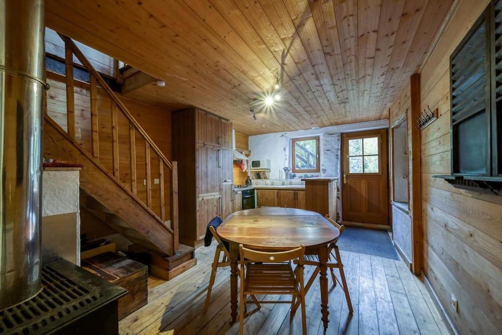 Chalet View On Vanoise Mountain - 3 Bedrooms 70M2 Cevins Extérieur photo